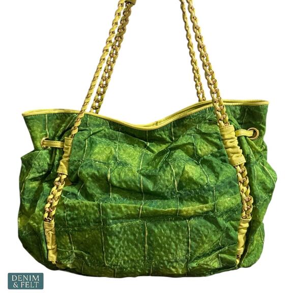MCM Green Leather Shoulder Bag Gold Chain Handles Vintage Rare Purse Tote - Picture 4 of 16